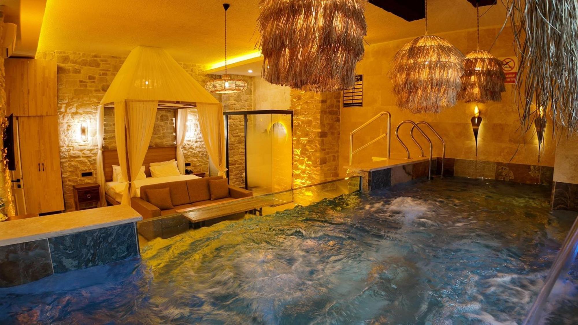 Emirtimes Hotel&Spa - Tuzla Экстерьер фото